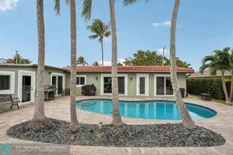 Single-family house For Sale in Pompano Beach, Florida