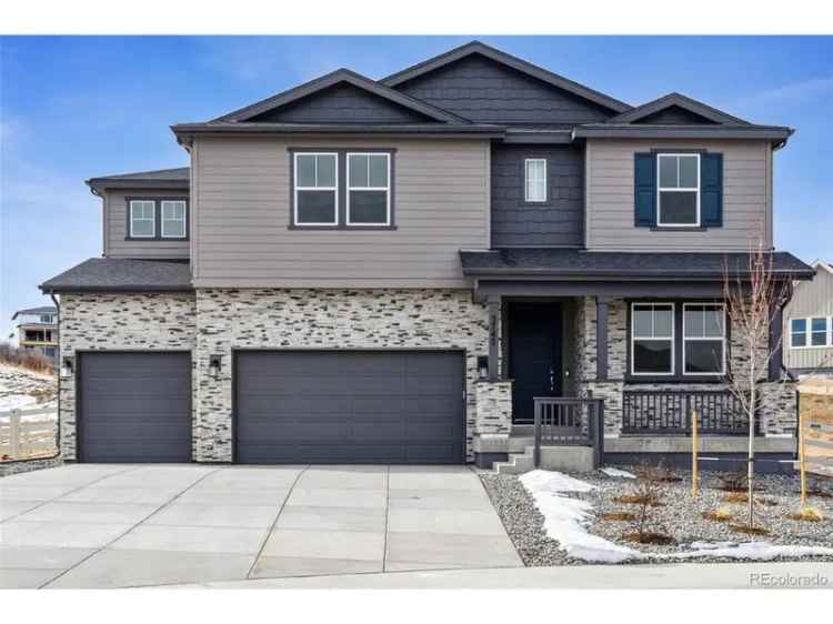 Single-family house For Sale in Castle Rock, Colorado