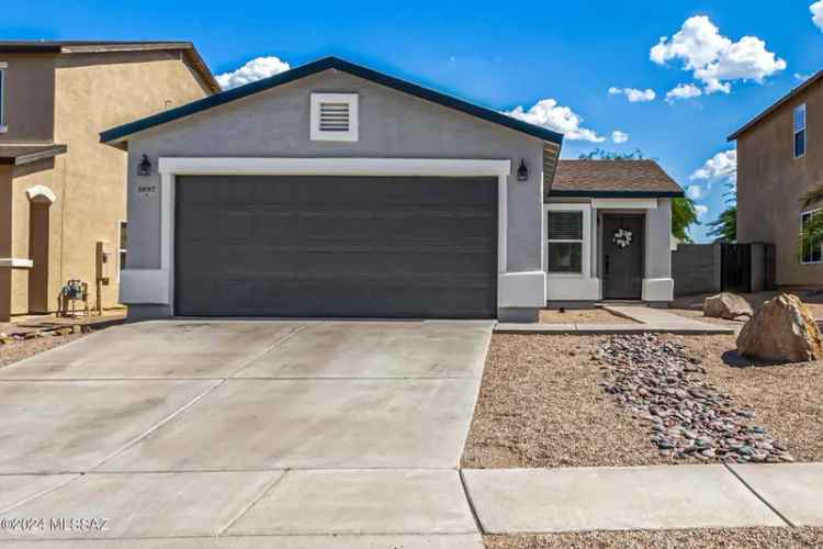 Single-family house For Sale in 1097, West Camino Luna Llena, Sahuarita, Arizona