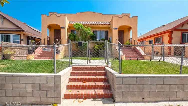 Multi-family house For Sale in Los Angeles, California