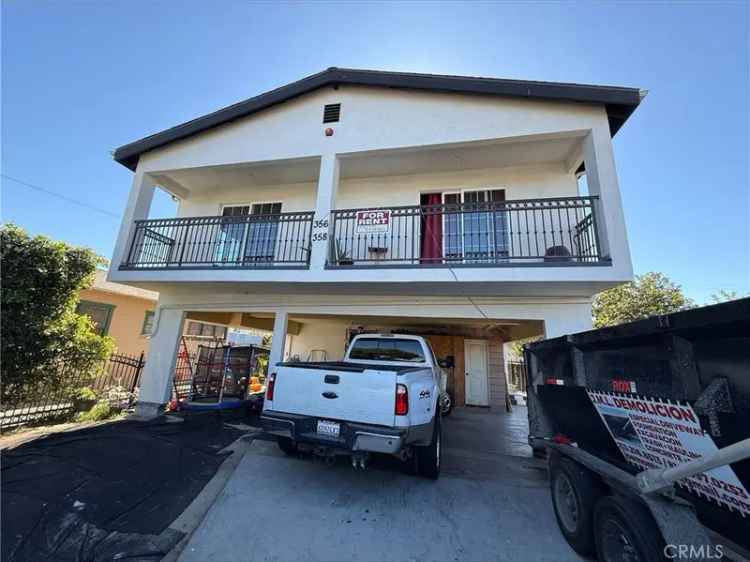 Single-family house For Sale in 356, East 69th Street, Los Angeles, California