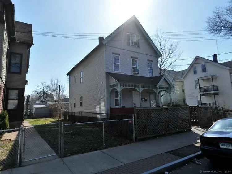 Multi-family house For Sale in 109, Hurlburt Street, New Haven, Connecticut