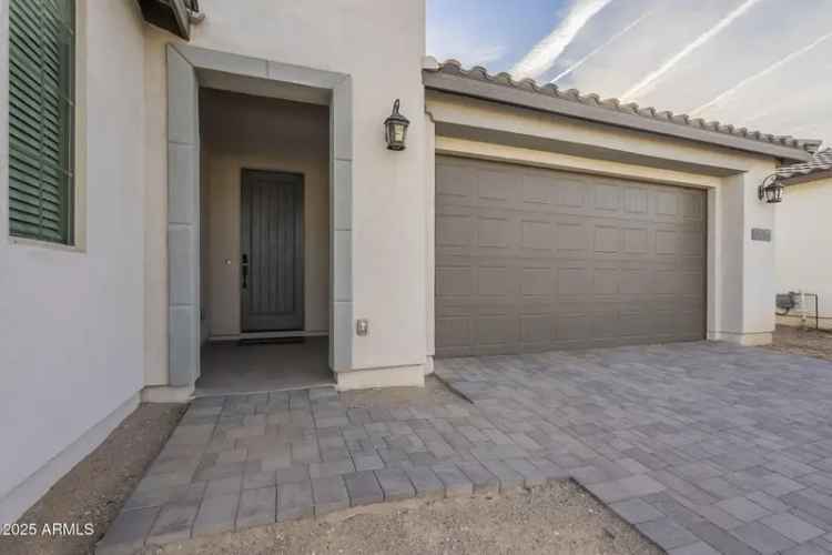 Single-family house For Sale in 12107, North San Clemente Street, Surprise, Arizona