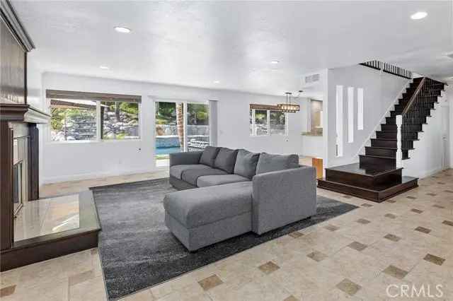 Single-family house For Sale in 5869, Eilat Place, Los Angeles, California