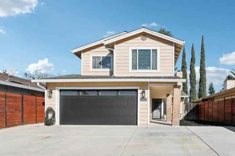 Single-family house For Sale in 931, Rancho Roble Way, Sacramento, California