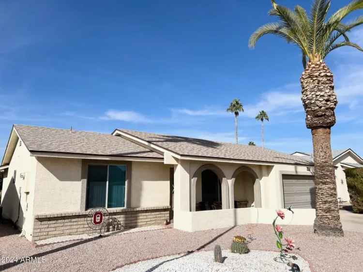 Single-family house For Sale in 918, South Ember Circle, Mesa, Arizona