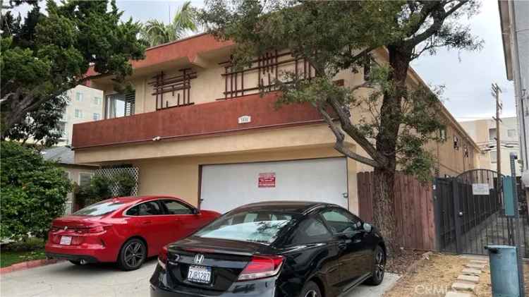 Multi-family house For Sale in 3836;3834, Mentone Avenue, Culver City, California