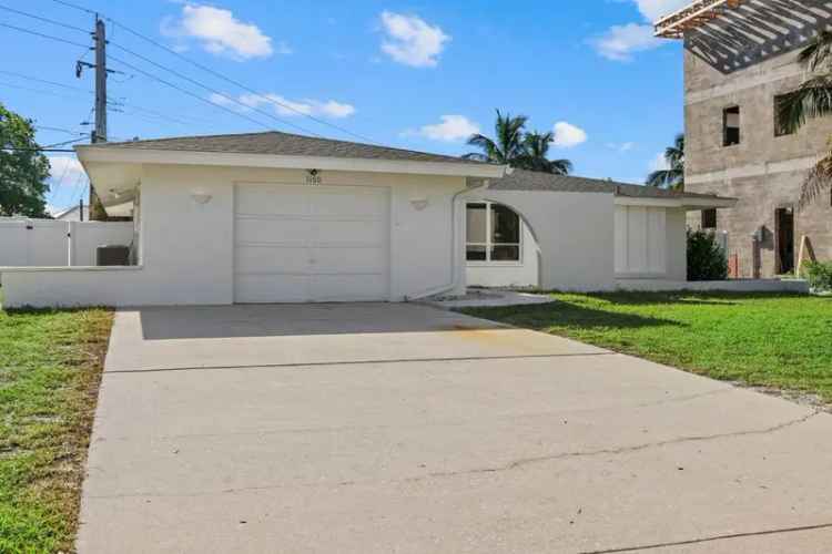 Single-family house For Sale in 1160, Morningside Place, Sarasota, Florida