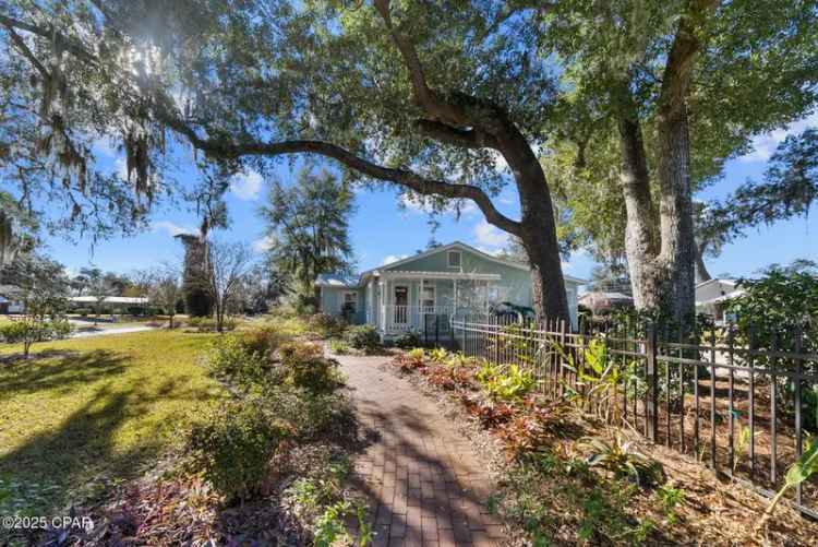 Single-family house For Sale in 329, North Cove Boulevard, Panama City, Florida