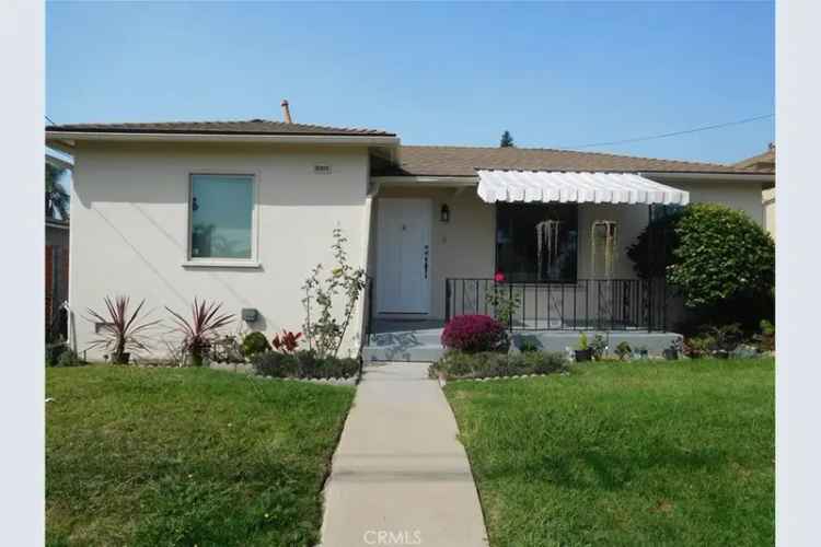 Single-family house For Sale in 1415, Ximeno Avenue, Long Beach, California