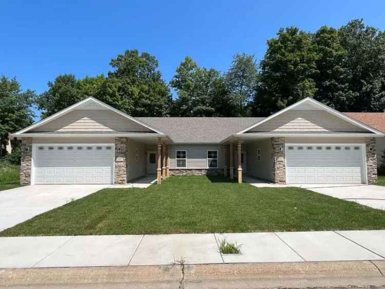 House For Sale in 54, Victoria Circle, La Porte, Indiana