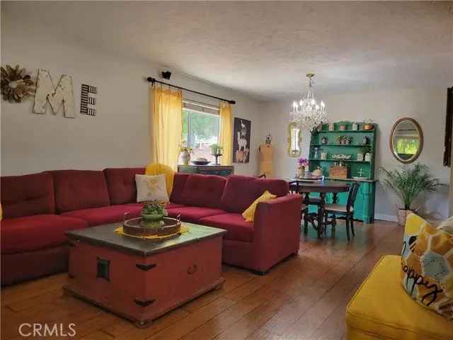 Single-family house For Sale in 142, North Brighton Street, Burbank, California