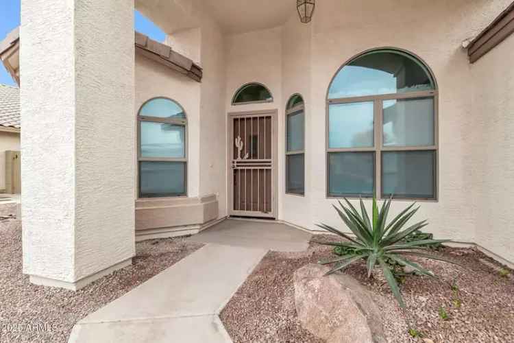 Single-family house For Sale in 9821, East Obispo Avenue, Mesa, Arizona