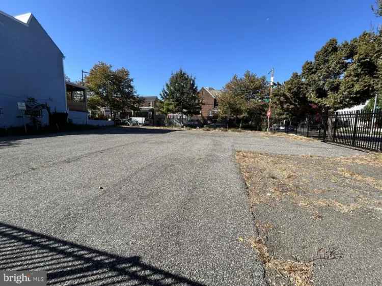 Land For Sale in 1801, D Street Northeast, Washington, District of Columbia