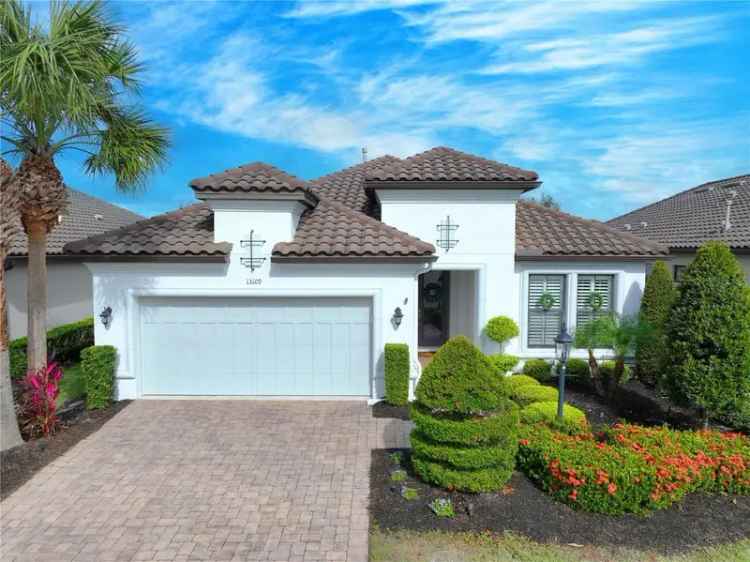 Single-family house For Sale in Bradenton, Florida