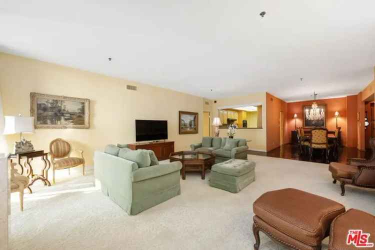 Condo For Sale in 10660, Wilshire Boulevard, Los Angeles, California