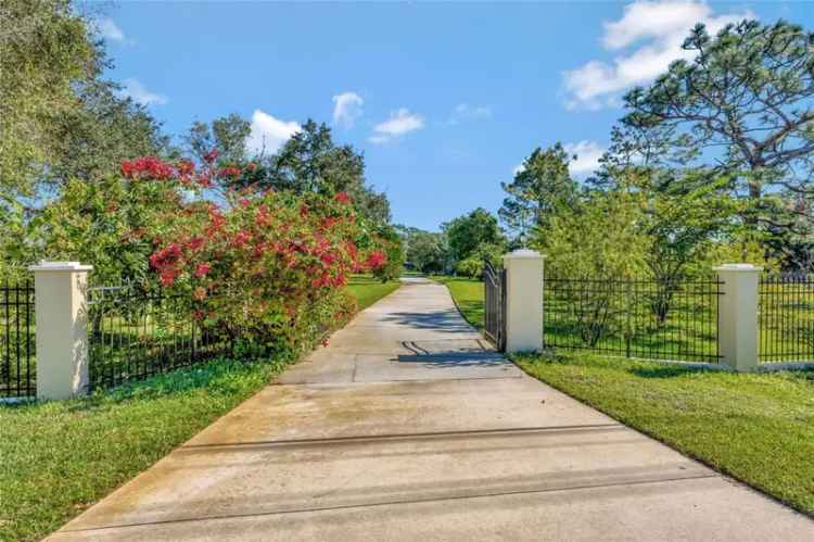 Single-family house For Sale in Wedgefield, Florida