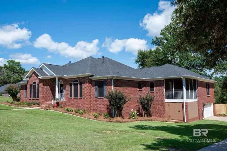 Single-family house For Sale in Spanish Fort, Alabama