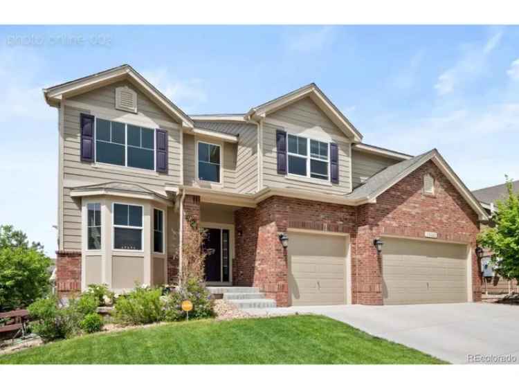 Single-family house For Sale in 19427, Dunraven Street, Parker, Colorado