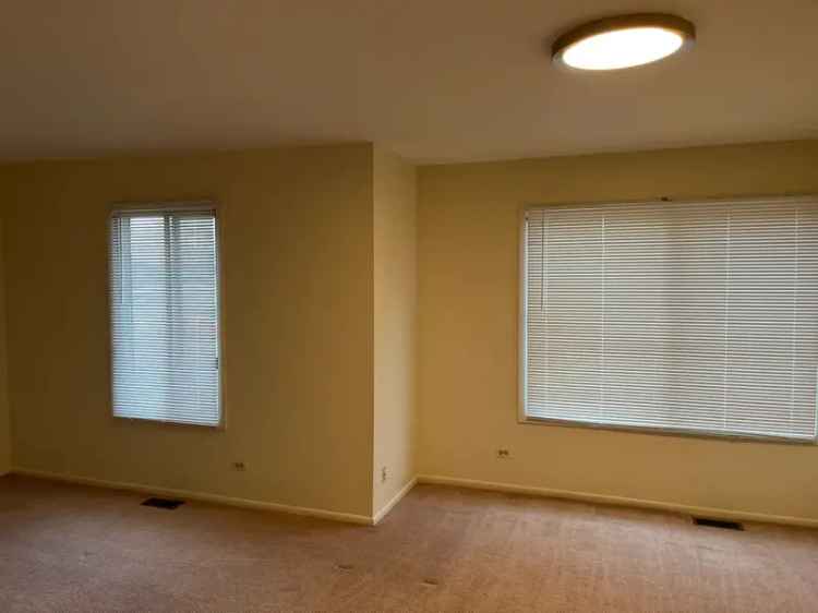 Apartment Unit for Rent Near City Hall