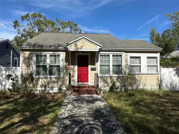 Single-family house For Sale in 3725, 1st Avenue North, Saint Petersburg, Florida