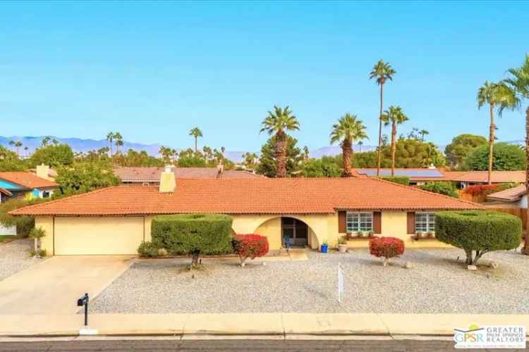 Single-family house For Sale in Palm Springs, California