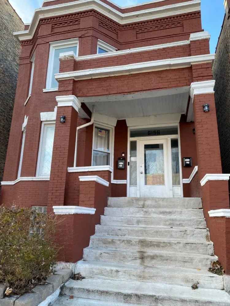 Multi-family house For Sale in 6156, South Indiana Avenue, Chicago, Illinois