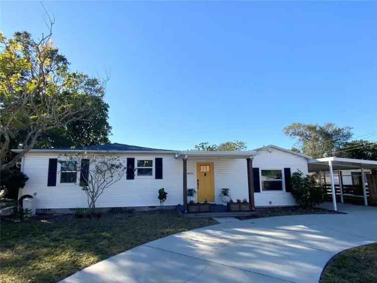 Single-family house For Sale in 4701, 22nd Avenue North, Saint Petersburg, Florida