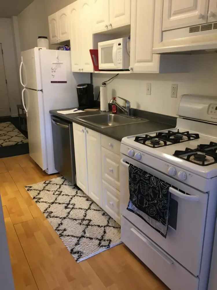 Luxury 2-Bedroom Apartments near Pitt and CMU