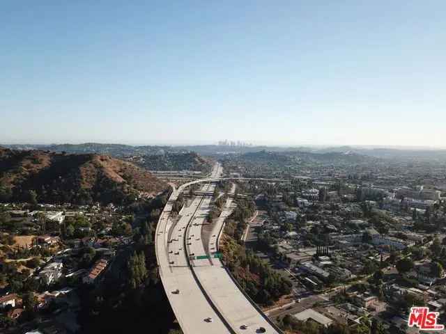 Land For Sale in Glendale, California