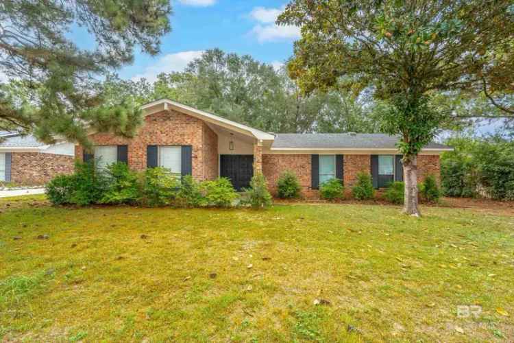 Single-family house For Sale in Mobile, Alabama