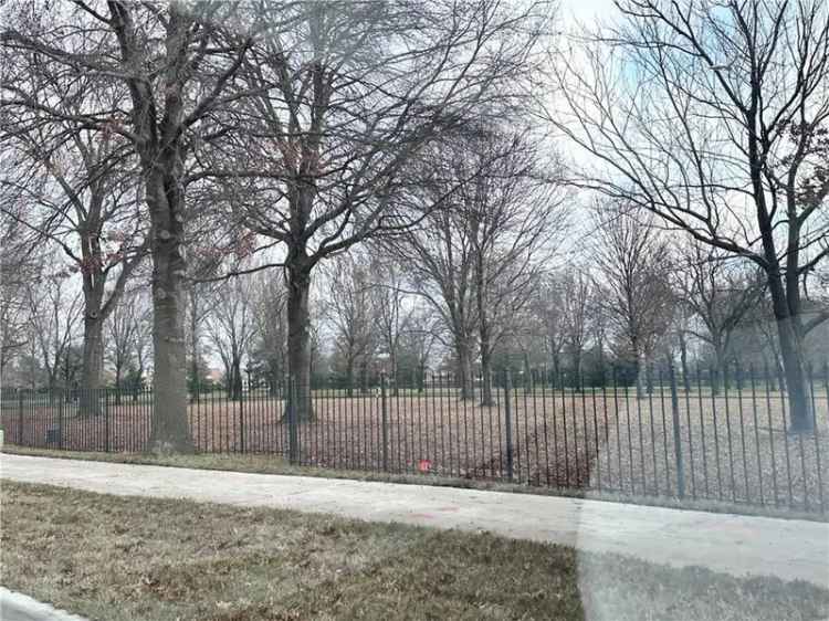 Land For Sale in Leawood, Kansas