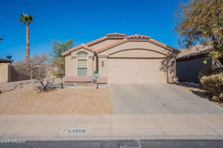 Single-family house For Sale in 43808, West Wade Drive, Maricopa, Arizona