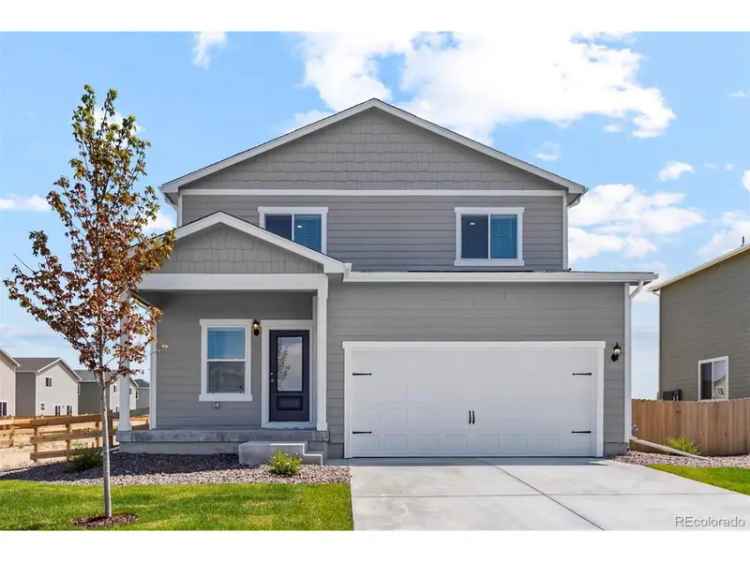 Single-family house For Sale in Frederick, Colorado