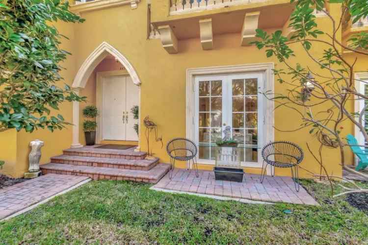 House For Sale in Boca Raton, Florida