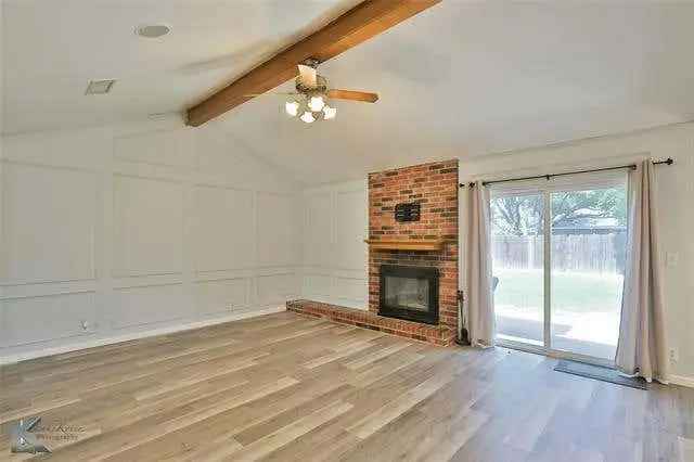 Single-family house For Sale in 1542, Friars Street, Abilene, Texas