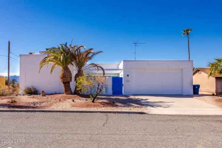 Single-family house For Sale in 2906, Castaway Drive, Lake Havasu City, Arizona