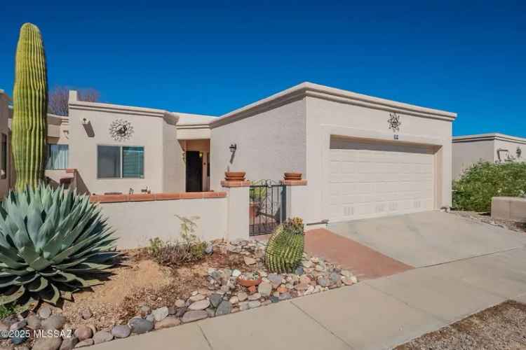 House For Sale in 954, West Calle de Emilia, Green Valley, Arizona