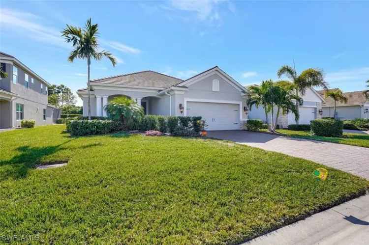 Single-family house For Sale in 4280, Watercolor Way, Fort Myers, Florida