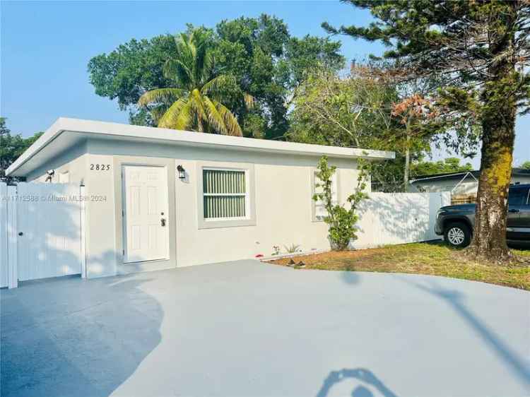 Single-family house For Sale in Pompano Beach, Florida