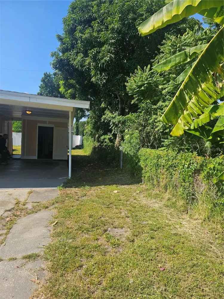 Single-family house For Sale in Tampa, Florida