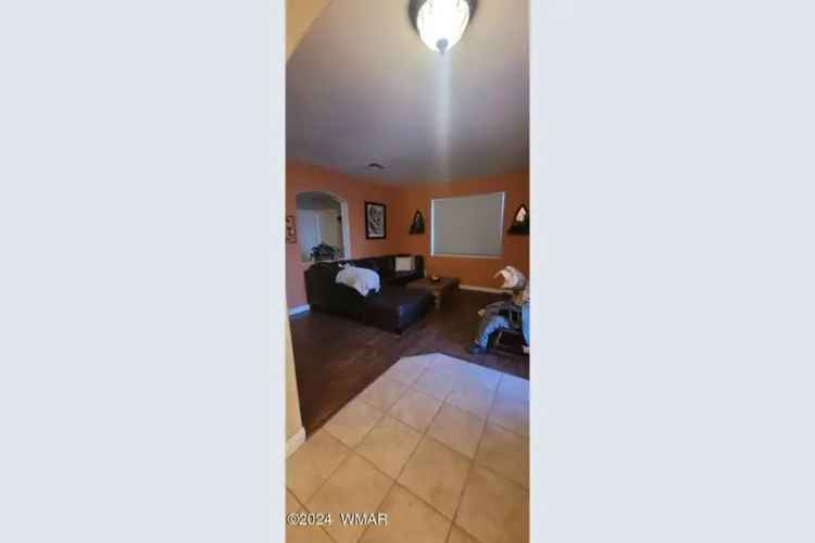 Single-family house For Sale in 16354, West Adams Street, Goodyear, Arizona