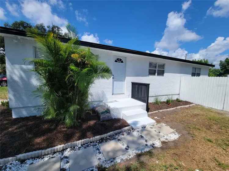 Single-family house For Sale in 3611, 3rd Avenue South, Saint Petersburg, Florida