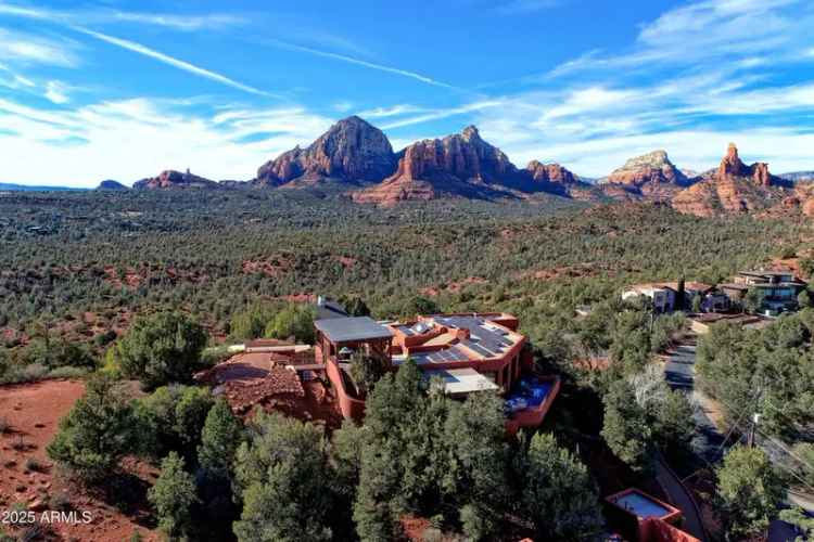 Single-family house For Sale in Sedona, Arizona