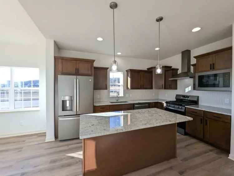 Condo For Sale in Middleton, Wisconsin