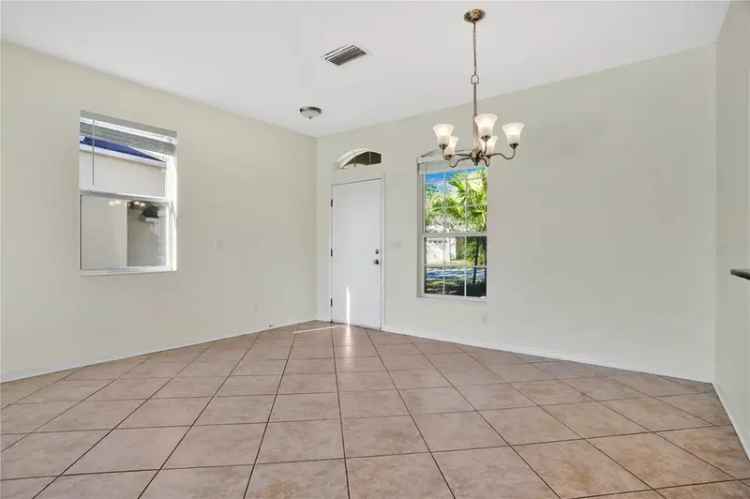 Single-family house For Sale in Florida