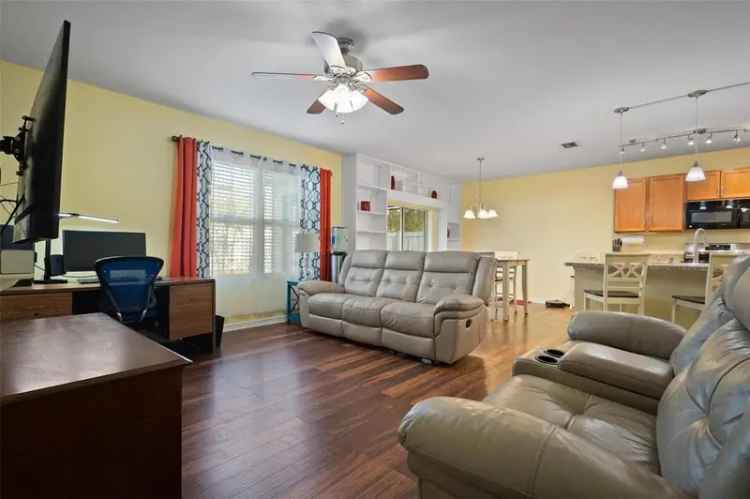 Single-family house For Sale in 5119, 11th Street East, Bradenton, Florida