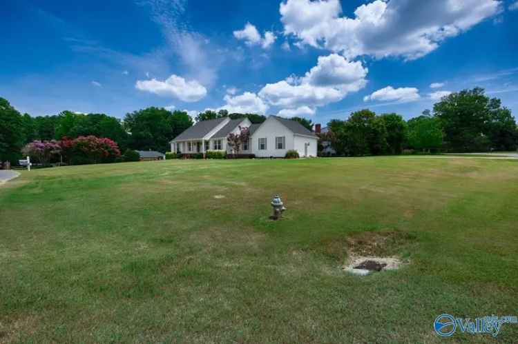 Single-family house For Sale in 500, Wellington Road, Athens, Alabama