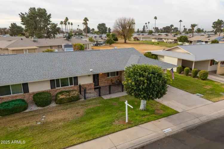 Single-family house For Sale in 10845, West Hatcher Road, Sun City, Arizona