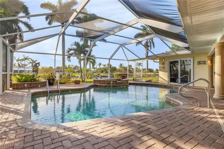 Single-family house For Sale in 734, Southeast 43rd Street, Cape Coral, Florida